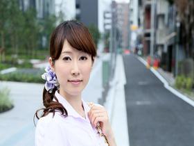 普通の主婦もAV観たらオマ〇コ濡れちゃうの!?昼ドラ試写と偽って連れ込んだ人妻 モニタリング即ハメ交渉!20人DX サンプル動画サムネイル